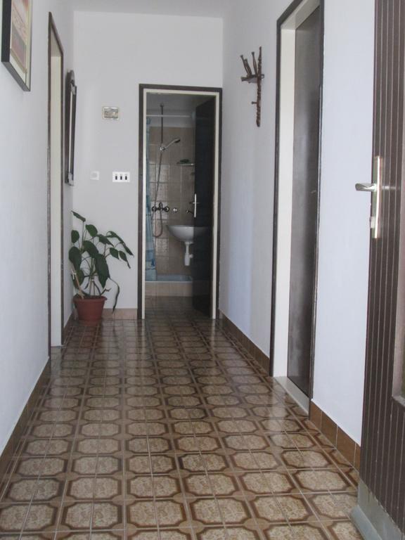 Apartmani Jordana コミジャ 部屋 写真