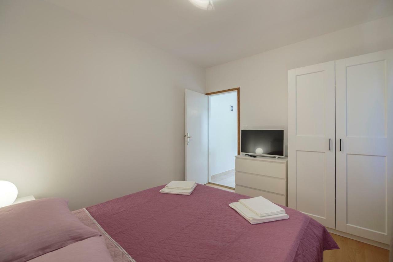 Apartmani Jordana コミジャ エクステリア 写真